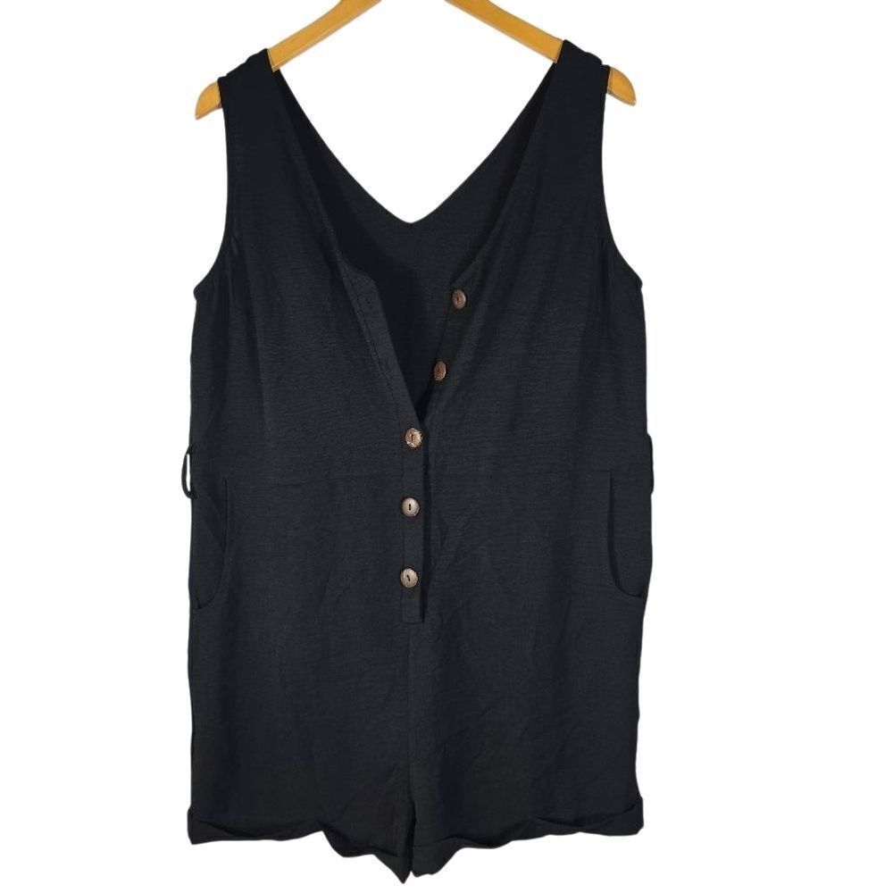 SHEIN Black Button-Up Sleeveless Romper Shorts